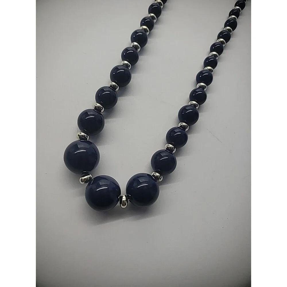 Vintage Necklace Beaded Blue Silver Tone Accent Graduated Jewelry Costume - Picture 7 of 10
